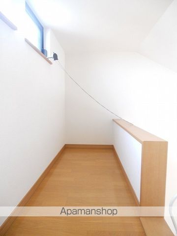 FOLIAR SAKAMA IIIの内装写真