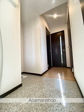 和歌山県和歌山市新在家[1LDK/31.5m2]の玄関