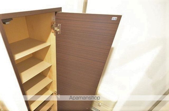 クレイノオルゲント3号の内装写真