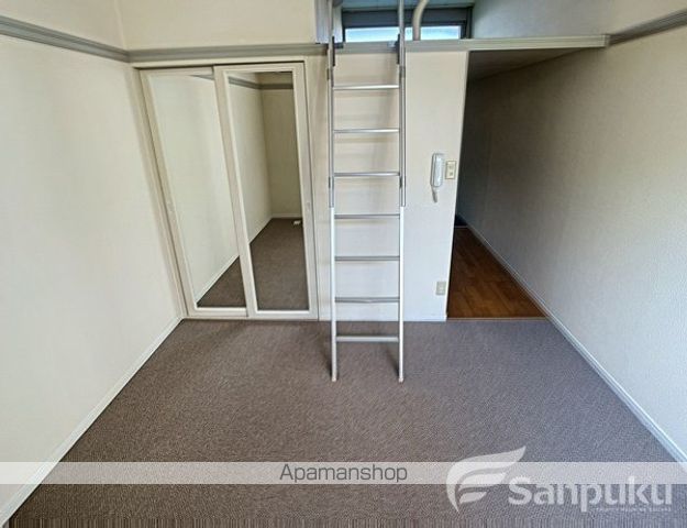 レオパレスゴールド枝松の内装写真