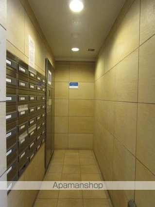 東京都中野区弥生町５丁目[2LDK/53.95m2]の共用部1