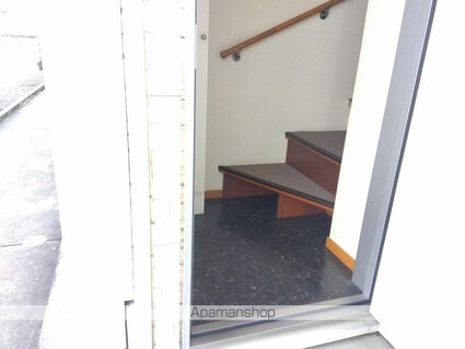 レオパレスクリスマスローズ[1K/26.08m2]の玄関