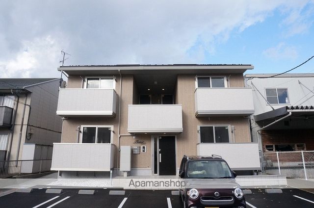 プレジーの外観写真