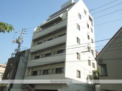 信和ビル[1R/18m2]の外観1