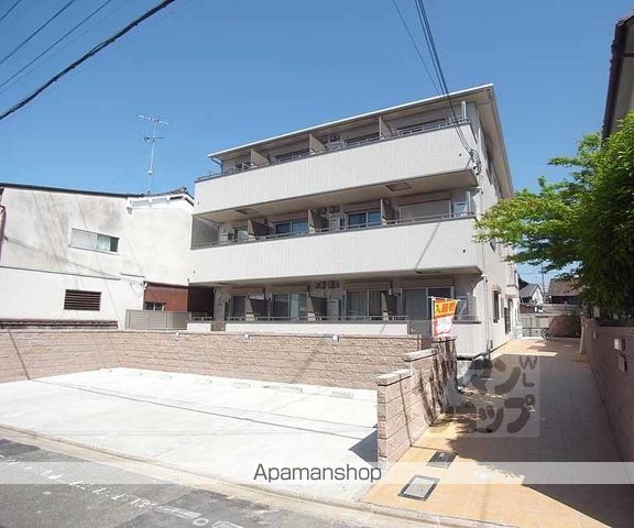 山ノ内中畑町マンションの外観写真