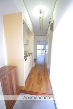 エステル堀之内[1R/19.44m2]の玄関