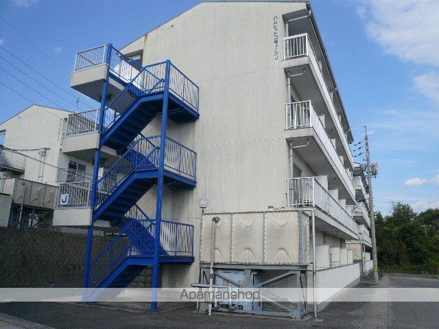 ハムレットコミューンJ棟の外観写真
