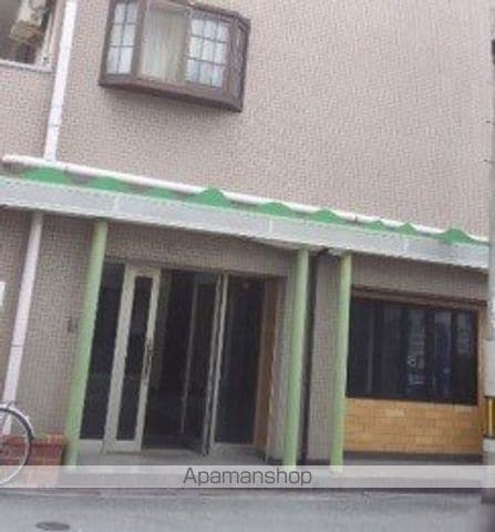 サンパークIIの玄関写真