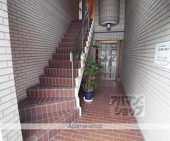 プランニングバンクビル梅津の玄関写真