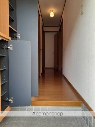 グリシーヌＢ[2DK/50.07m2]の玄関