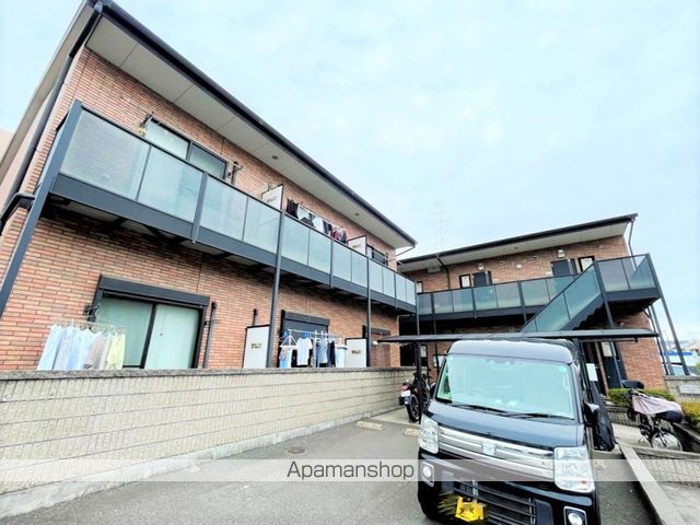 アンプルールクラージュエトッフの外観写真