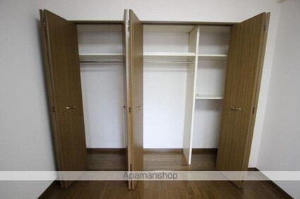 クレールⅡ[2LDK/64.4m2]の収納