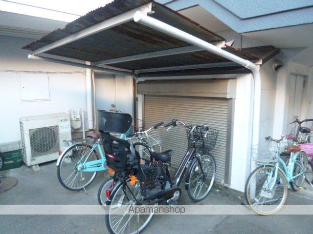 加納マンションの外観写真