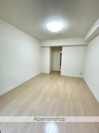 東京都世田谷区用賀２丁目[1K/25.06m2]のリビング・居間1