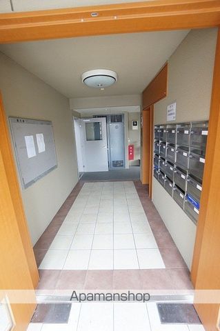 マンション翡翠の玄関写真