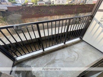 コンフォール小泉[1K/17.58m2]のバルコニー