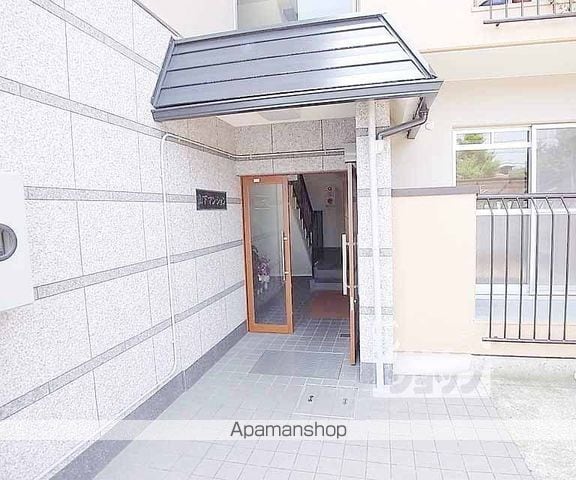 山下マンションの外観写真