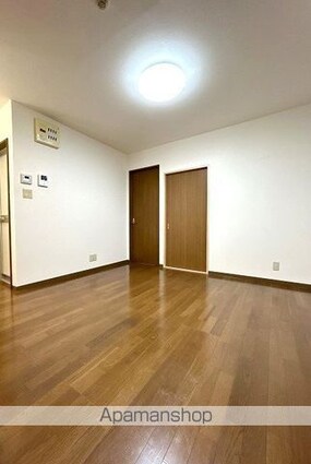 大阪府岸和田市小松里町[2LDK/44m2]の内装1