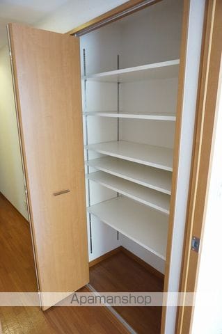 ELEMENTARY PLACEの内装写真
