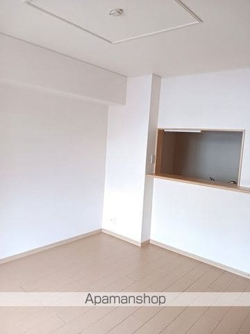 グランソレイユKO Vの内装写真