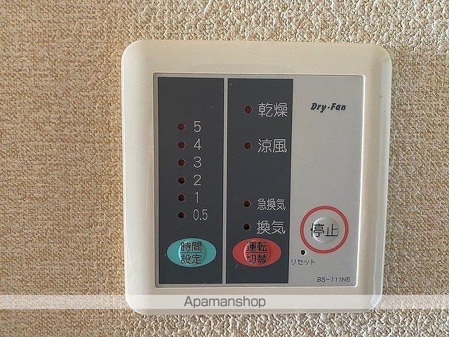 レオパレストルネード豊岡の内装写真