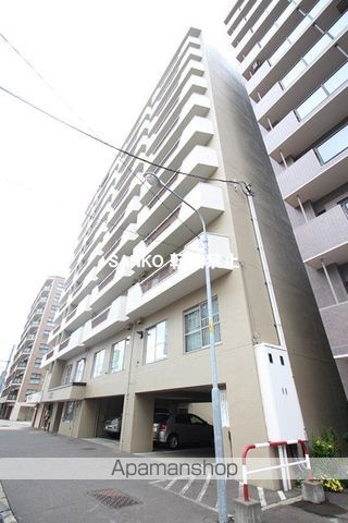 マンションニューエルムの外観写真