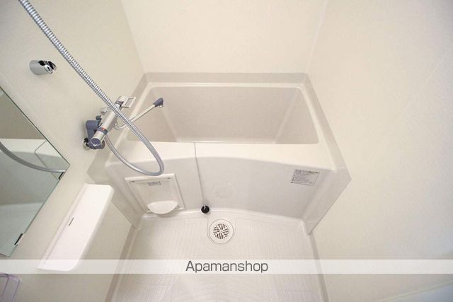 LADOUCEUR梅田EASTの内装写真