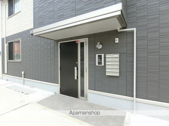 レグルスの玄関写真