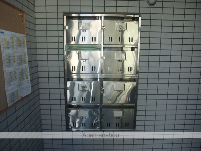 クリスタルの玄関写真