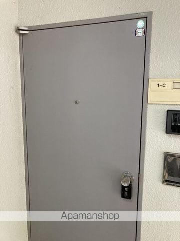 サンライズ松美台の玄関写真