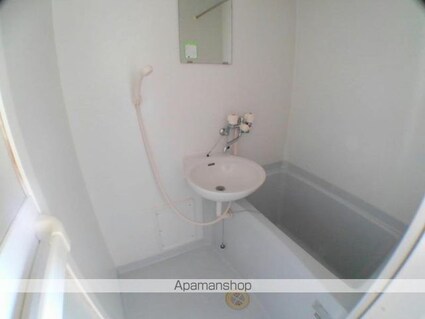 レオパレスボヌール[1K/23.71m2]のバス