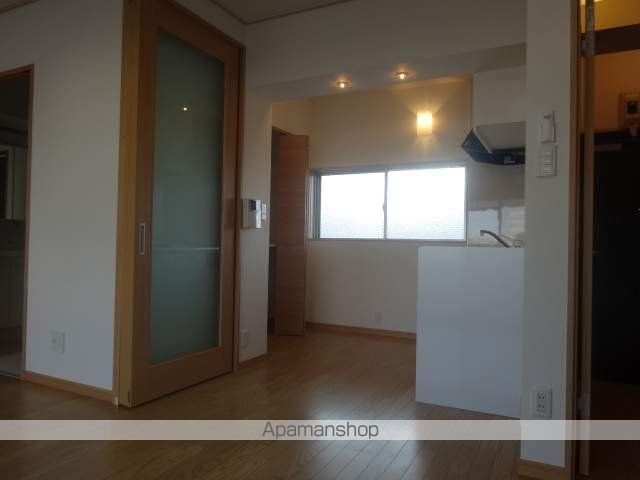 ARSAWESTの内装写真