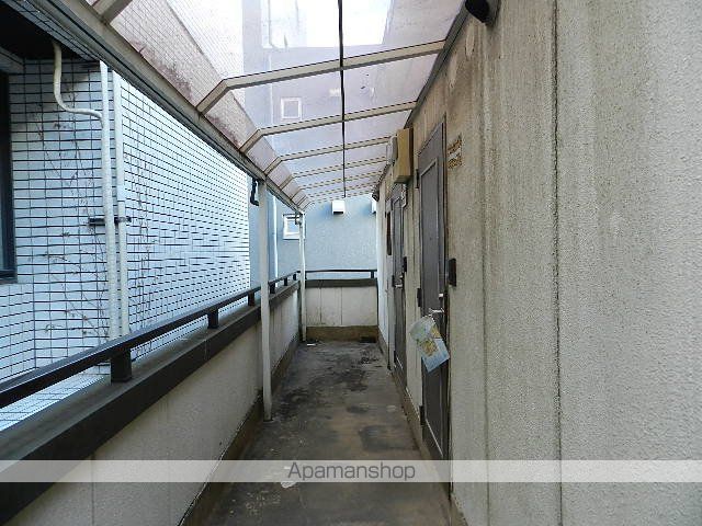パピル吉祥寺の玄関写真