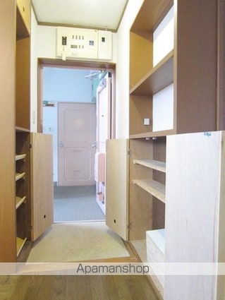 長野県長野市伊勢宮１丁目[3LDK/58.63m2]の玄関