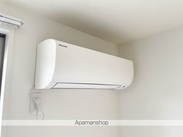 コンフォーザ A棟の内装写真