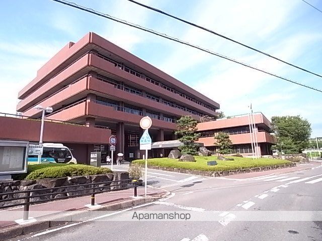 ファミール聖和の周辺写真