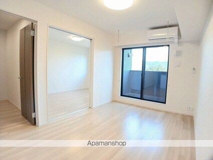 プレシャス・アイル[2LDK/58.6m2]のバルコニー1