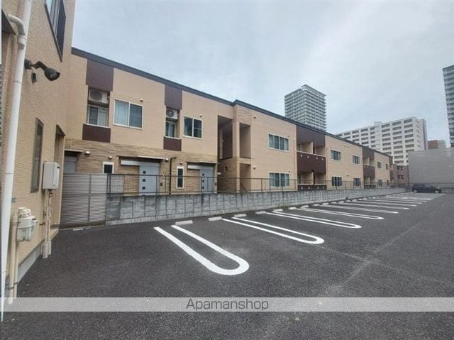 ローザハイム通町 東棟の外観写真