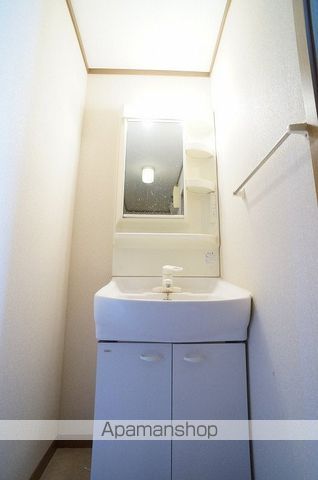 ヴォーヌングIの内装写真