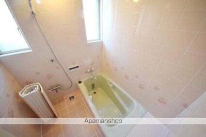 ＴＫフラッツ梅ヶ丘（Ａ棟）[3LDK/101.93m2]のバス