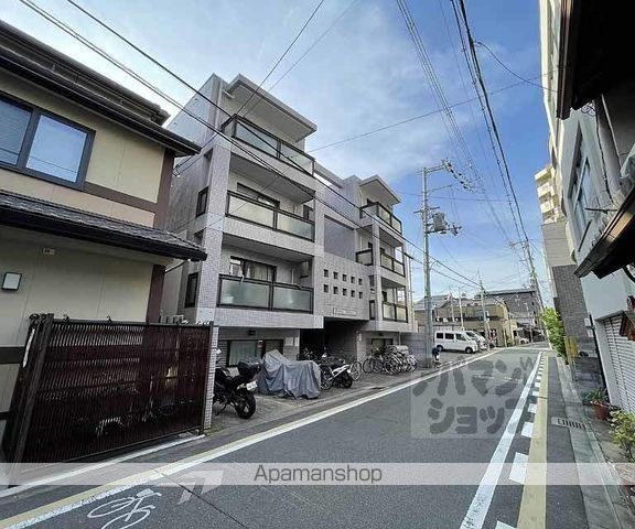 グリーンパレスの外観写真