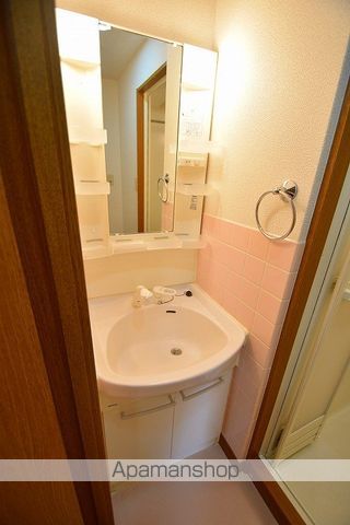 ブルーアイズ中央の内装写真