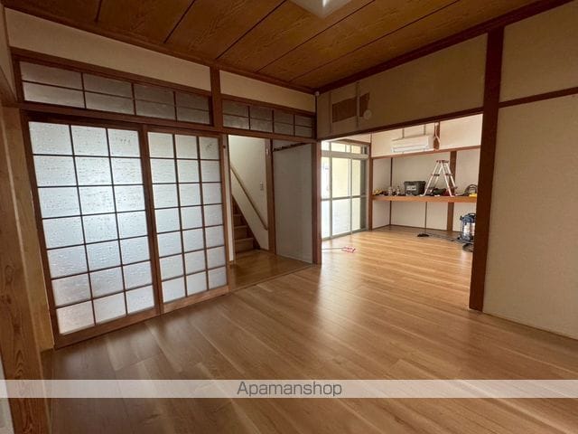 牛野谷3丁目貸家の内装写真
