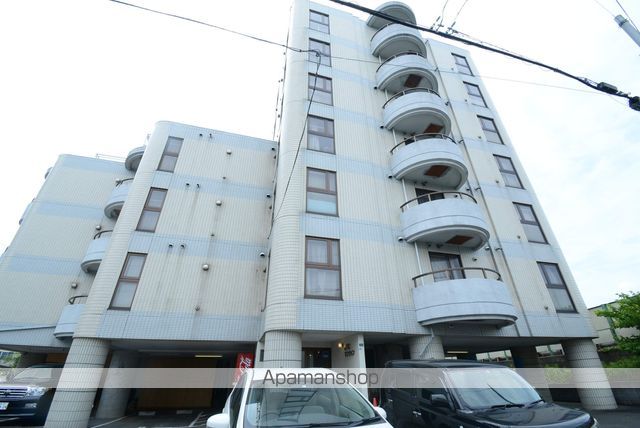 水車町マンションの外観写真