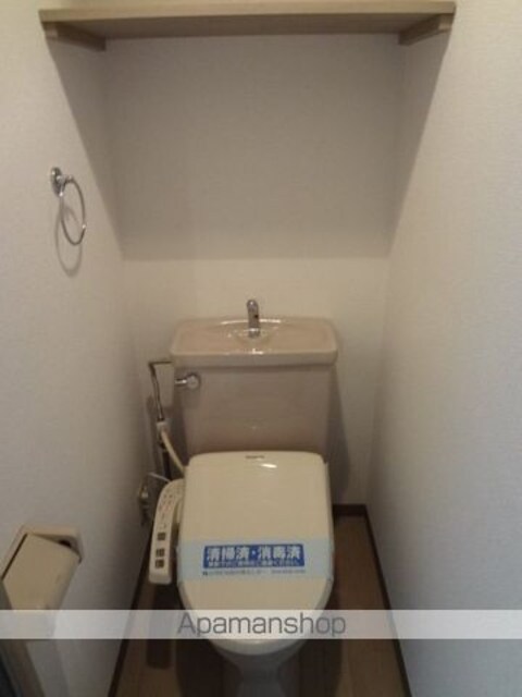 ステージファースト三軒茶屋[1K/19.61m2]のトイレ