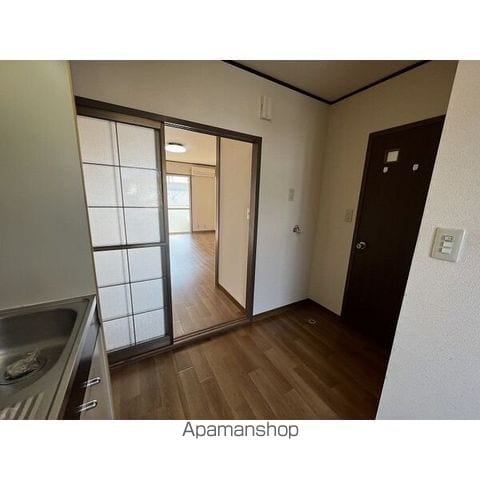 エブリワン東棟の内装写真