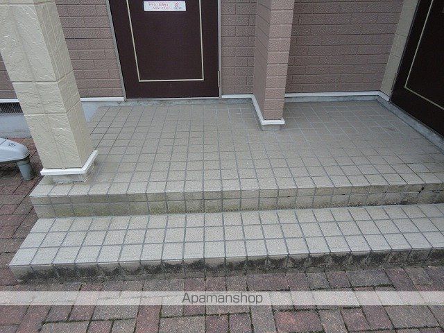 ルミナスの玄関写真