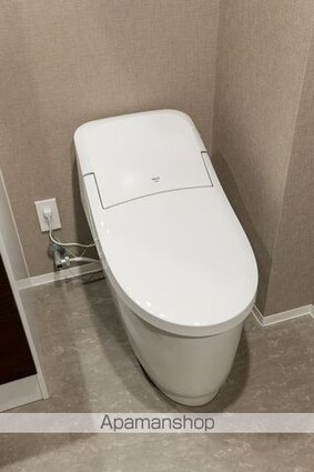 リブクオーレ神保町[1R/26.08m2]のトイレ