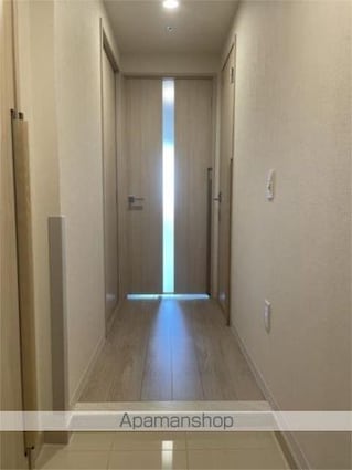 グランレーヴ東尾久[2LDK/52.66m2]の玄関