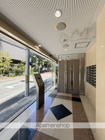 エクシード田町の玄関写真